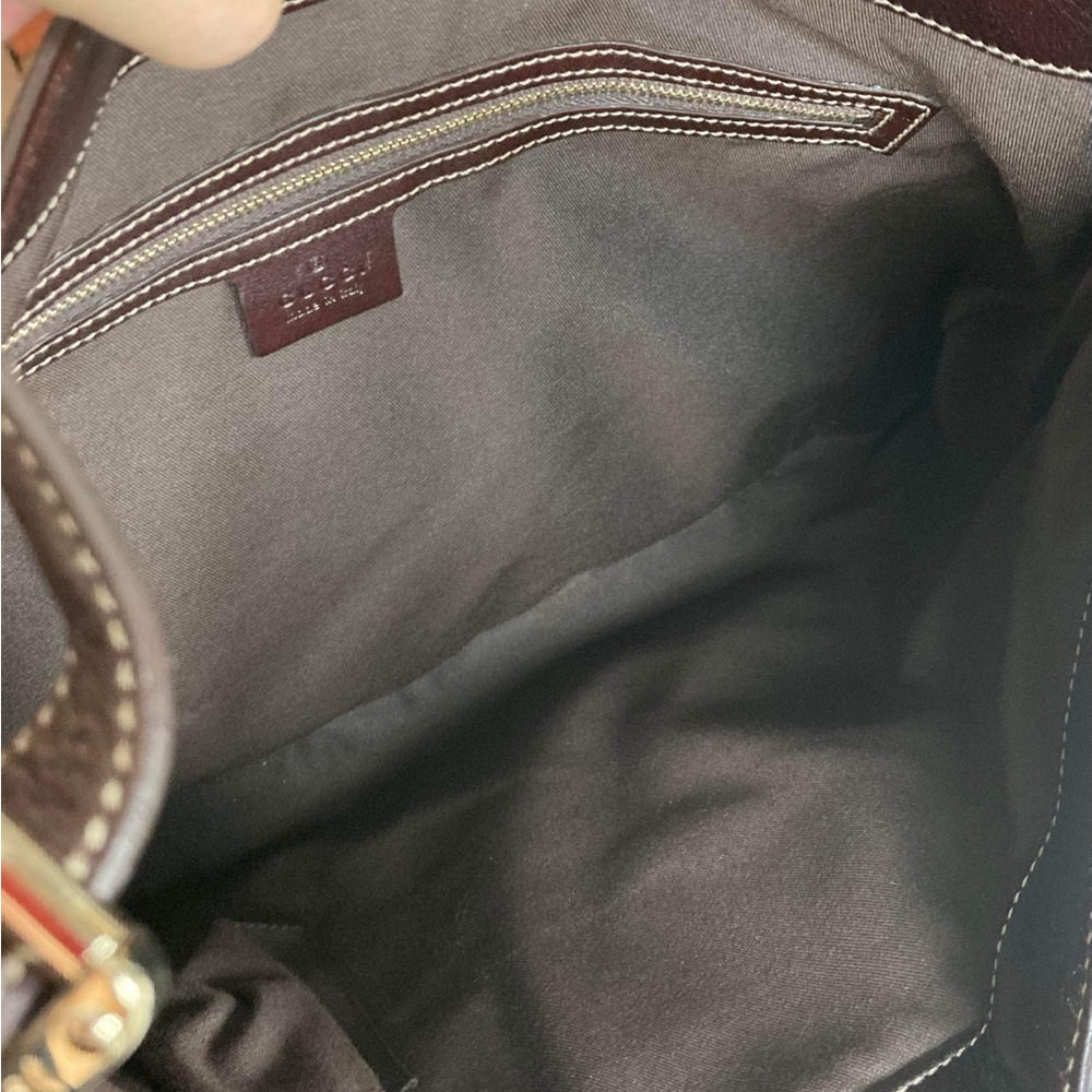 Gucci Dark Brown Shoulder Bag with Iconic Emblem - Picture 12 of 12